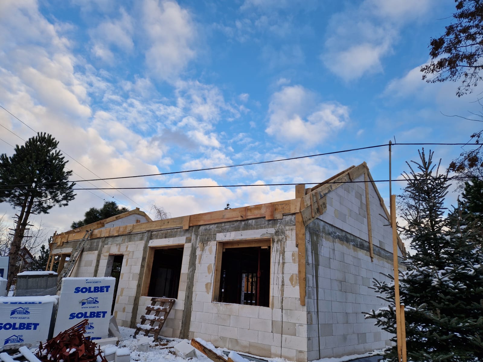 6bfff8dc-e2f0-4845-96a6-3b6558474812