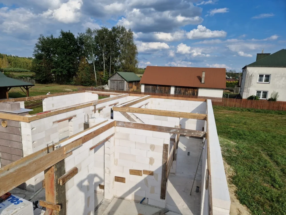Budowa domu w Czarnej Sędziszowskiej (1)