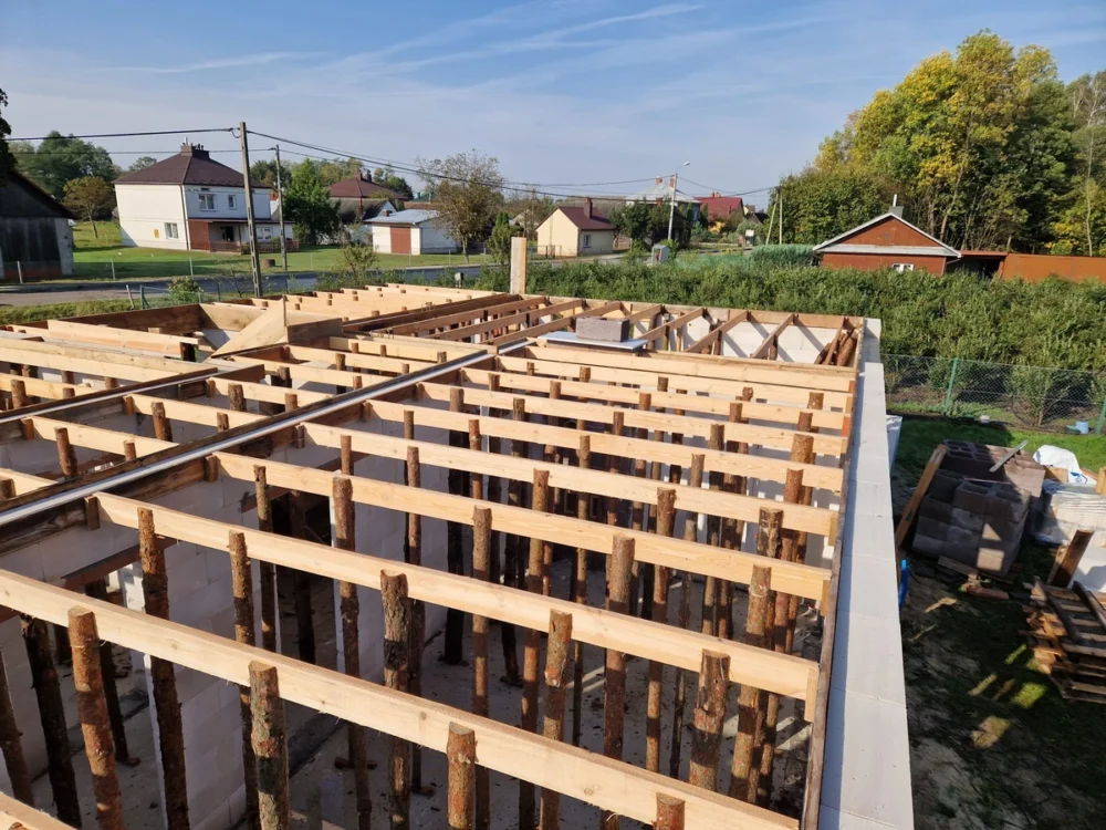 Budowa domu w Czarnej Sędziszowskiej (6)