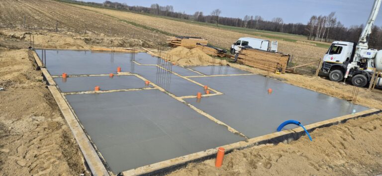 Budowa domu w&nbsp;Górze Motycznej